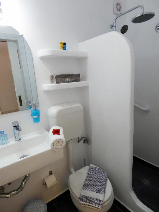 Tasoula Guest House 아다마스 외부 사진