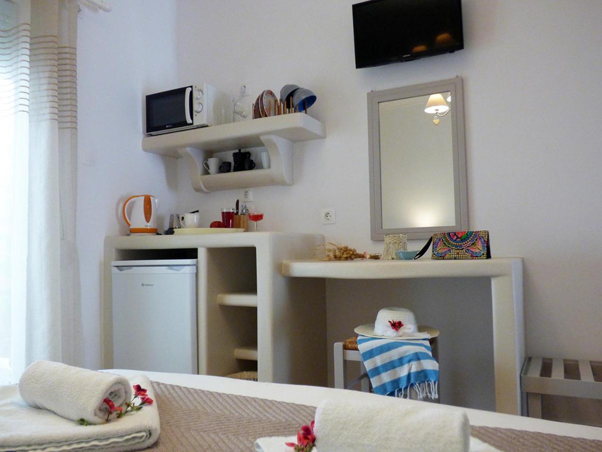 Tasoula Guest House 아다마스 외부 사진
