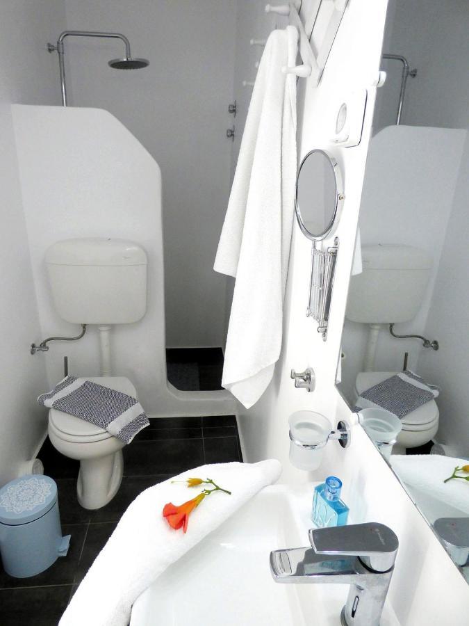 Tasoula Guest House 아다마스 외부 사진