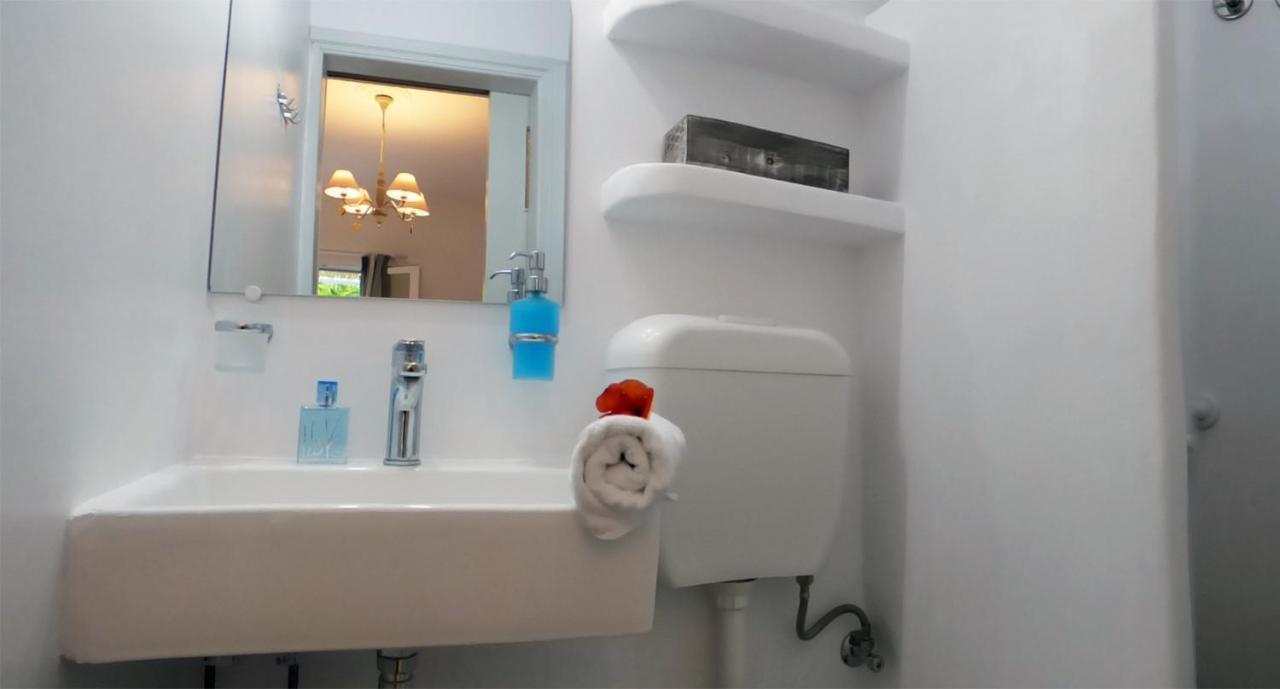 Tasoula Guest House 아다마스 외부 사진